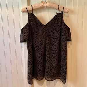 Loft Cold Shoulder/Peakaboo Shoulder blouse Blouse